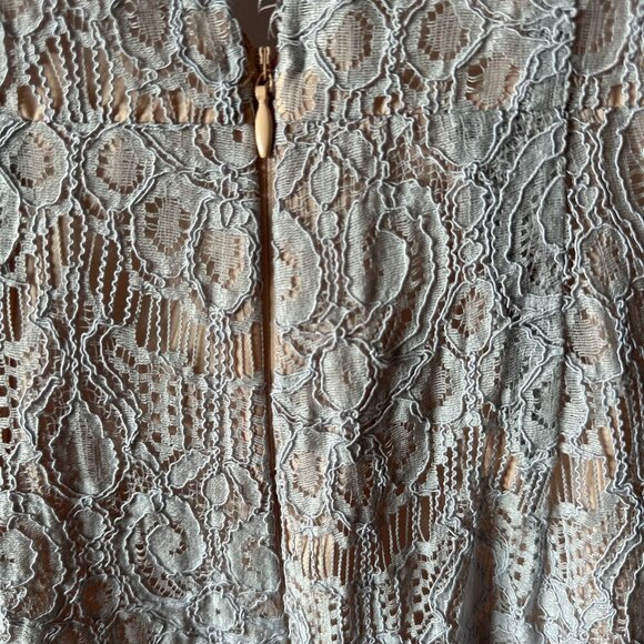 LC Lauren Conrad Womens Runway Lace Open Back Jumpsuit in Ice Blue Size 6 - Picture 7 of 12